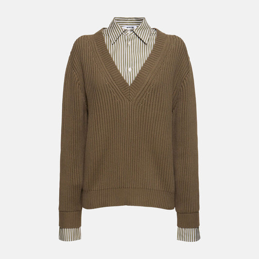 English cotton ribbed v-neck sweater with shirt