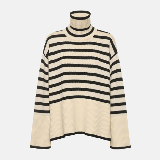 Signature wool blend turtleneck sweater