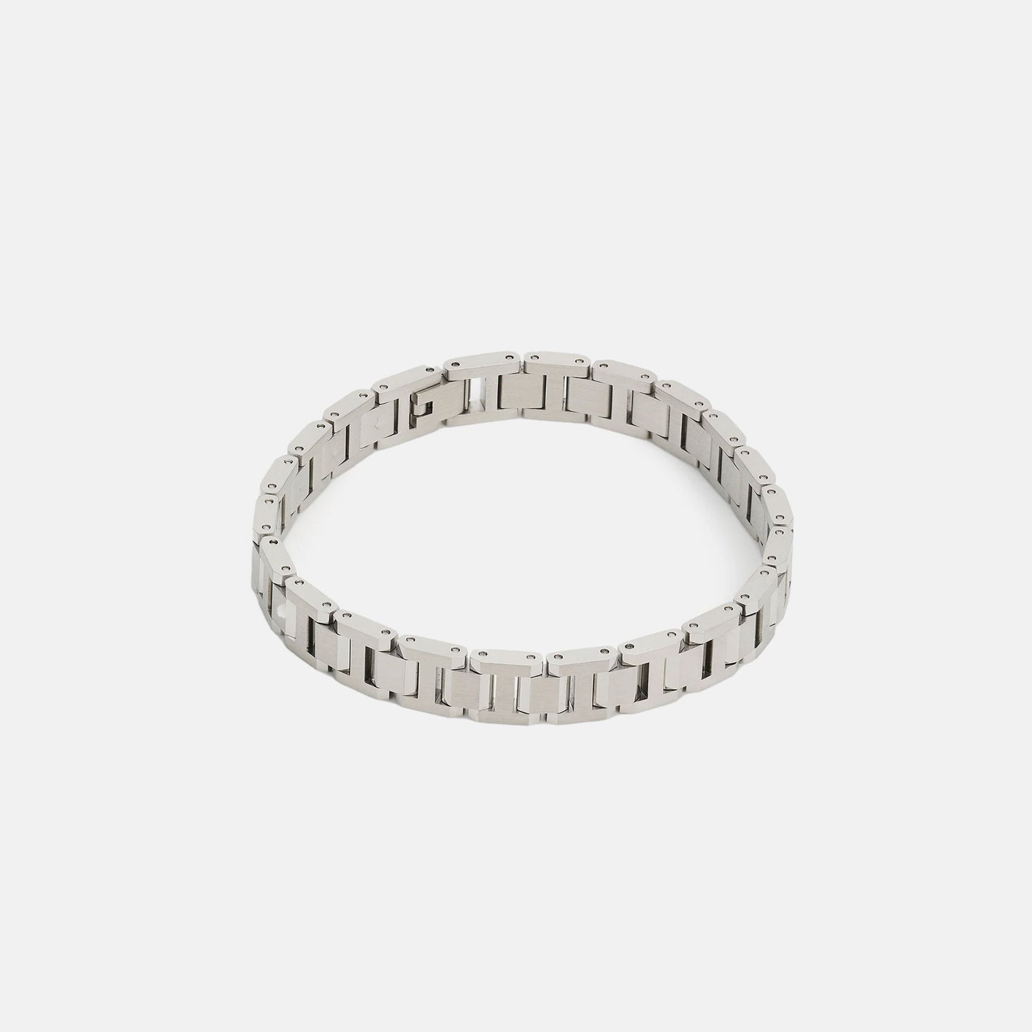 Brushed linked bracelet